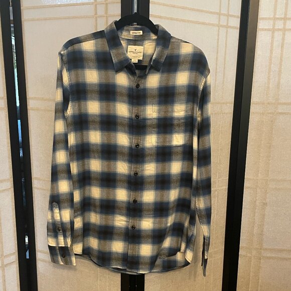 American Eagle Men's Plaid Classic Fit Shirt - Picture 1 of 5